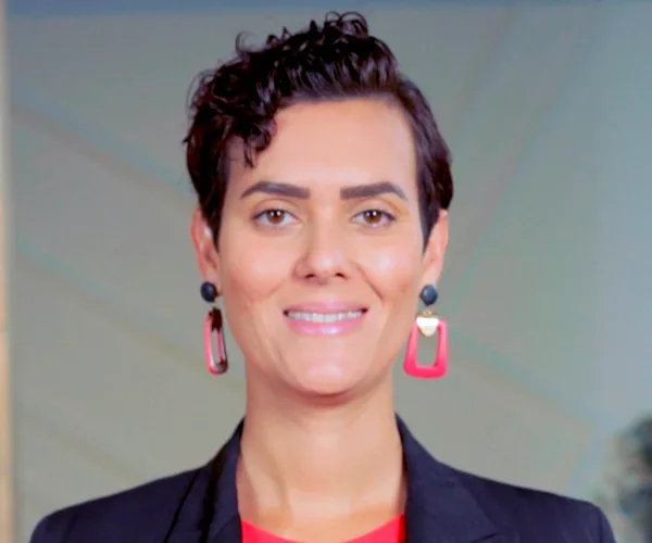 Daphne S. Leger — Conferencista de Emprendimiento